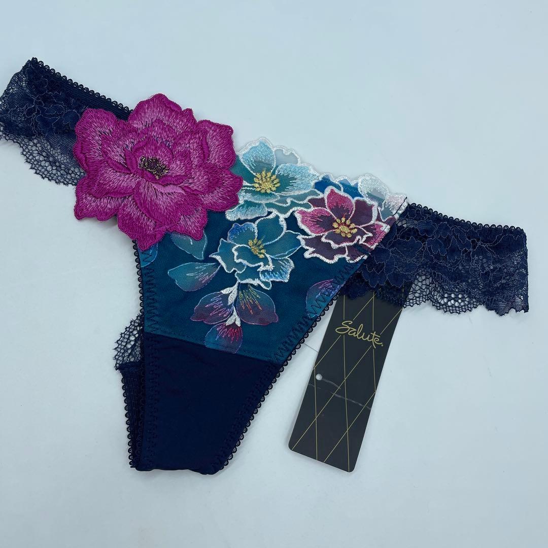 サルート/日本の花嫁　C70＆MソングショーKO　03