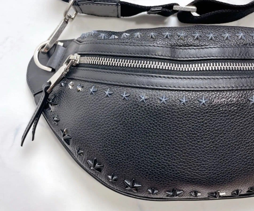 JIMMY CHOO ボディバッグ ヨークスタッズ ブラックユニセックス希少