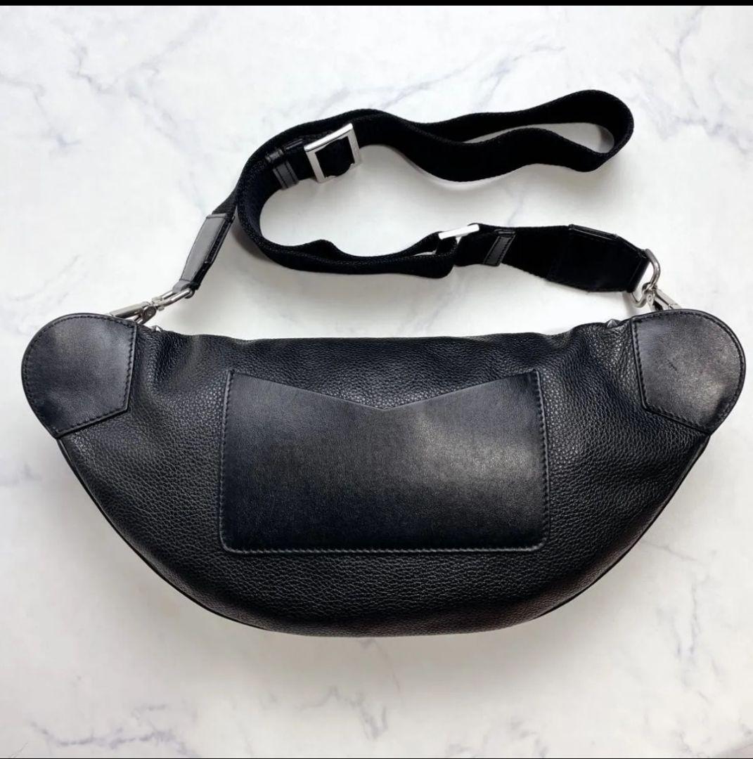 JIMMY CHOO ボディバッグ ヨークスタッズ ブラックユニセックス希少