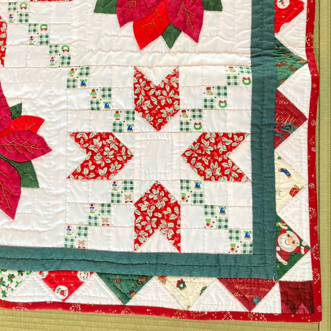 パッチワーク　タペストリー　クリスマス　ポインセチア　ハンドメイド