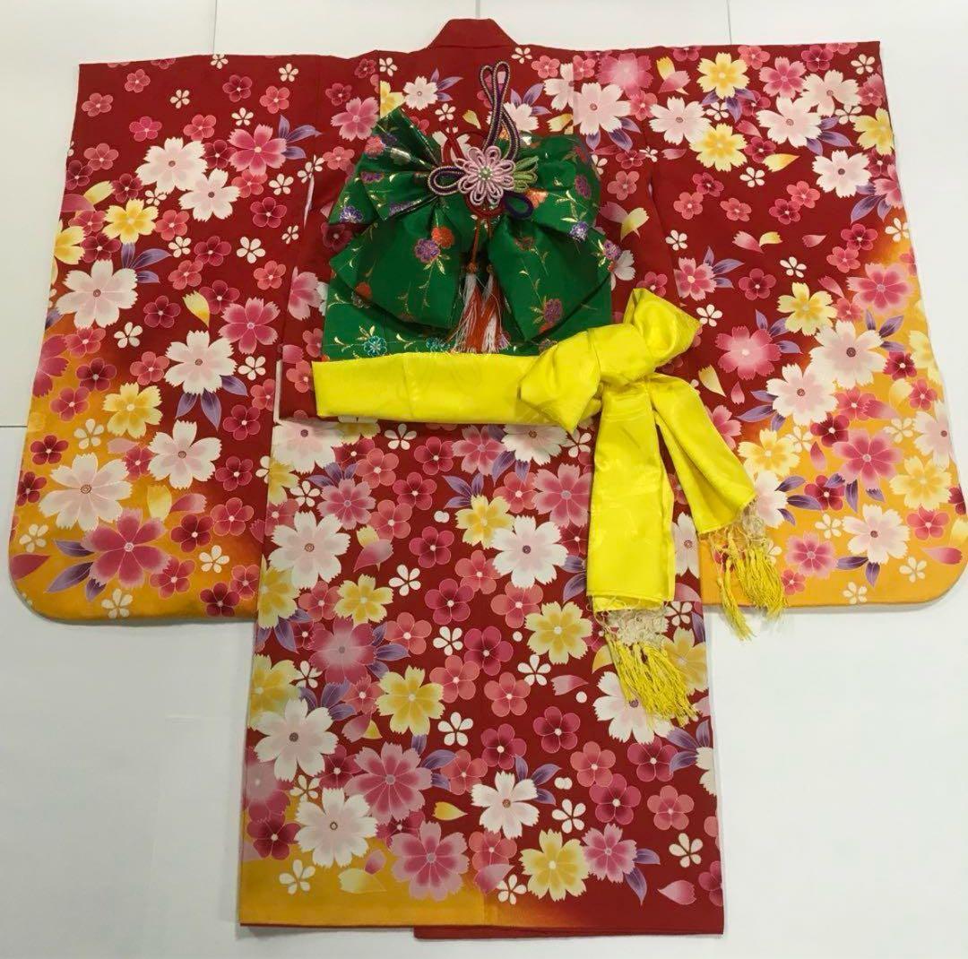 七五三　7歳女の子　着物セット　秋桜　華やか赤　山吹色　桜　緑に手鞠柄