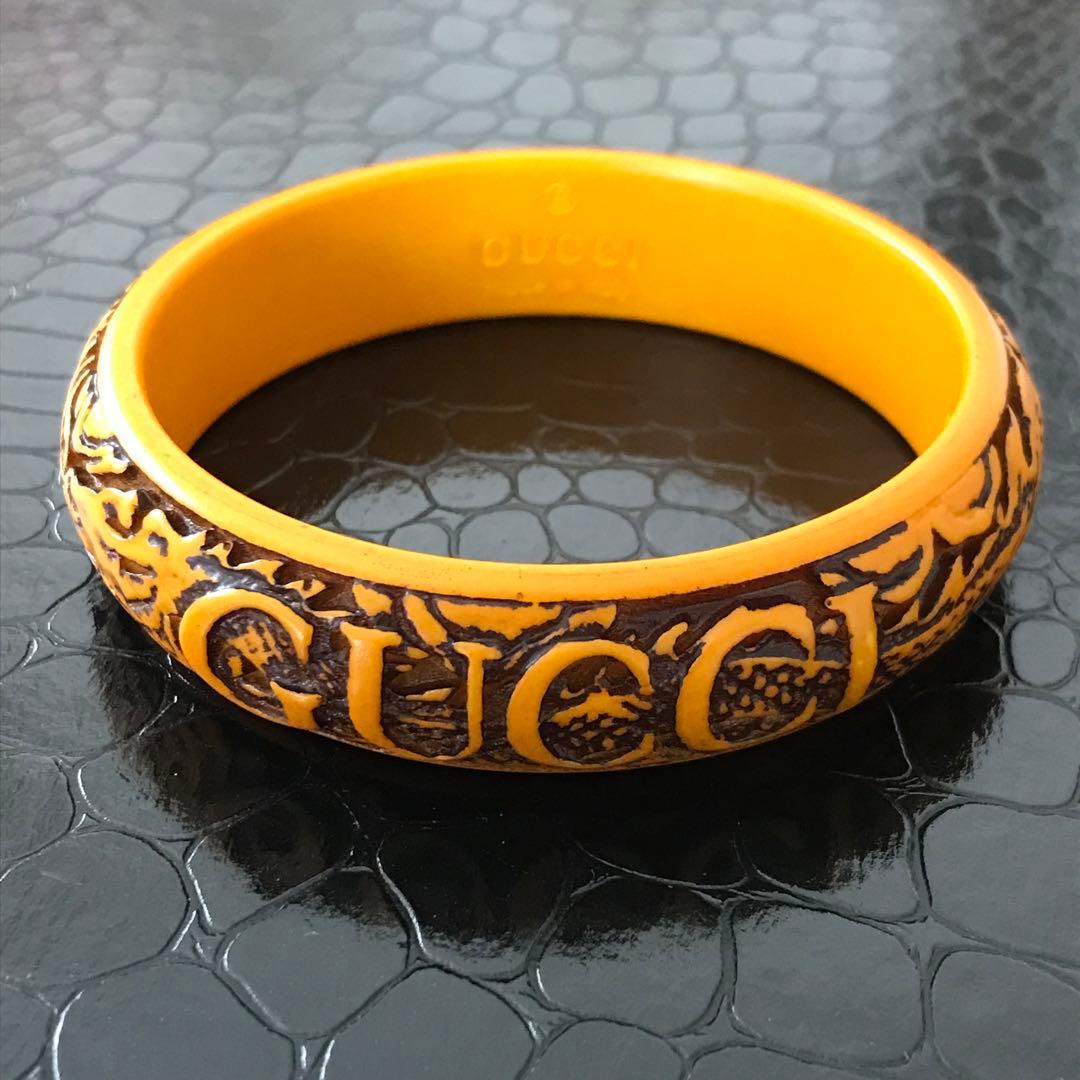 グッチ ロゴ＆ドラゴン 彫り エングレーブバングル 表記サイズ S 未使用級