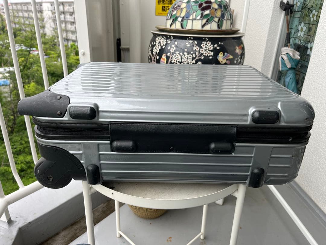 RIMOWA 国内機持ち込み可ケース