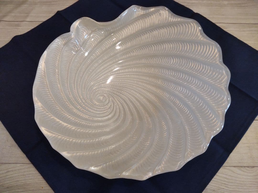 【IVV】ガラス製シェル型ボウル