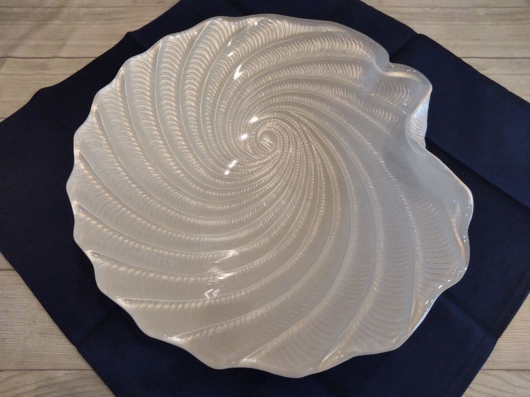 【IVV】ガラス製シェル型ボウル