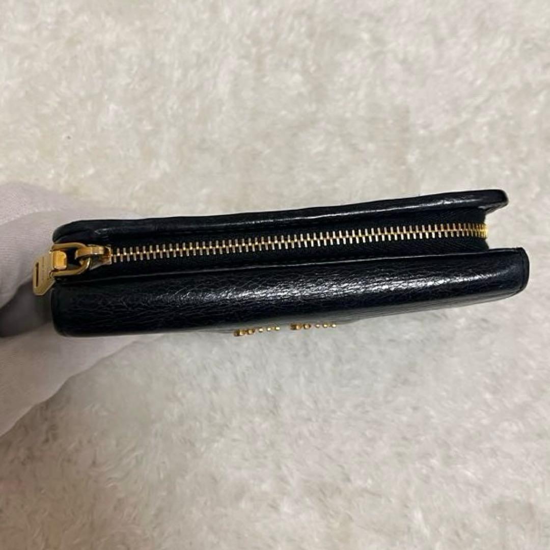 美品✨MIUMIU 三つ折り財布 マテラッセ レザー ラウンドファスナー