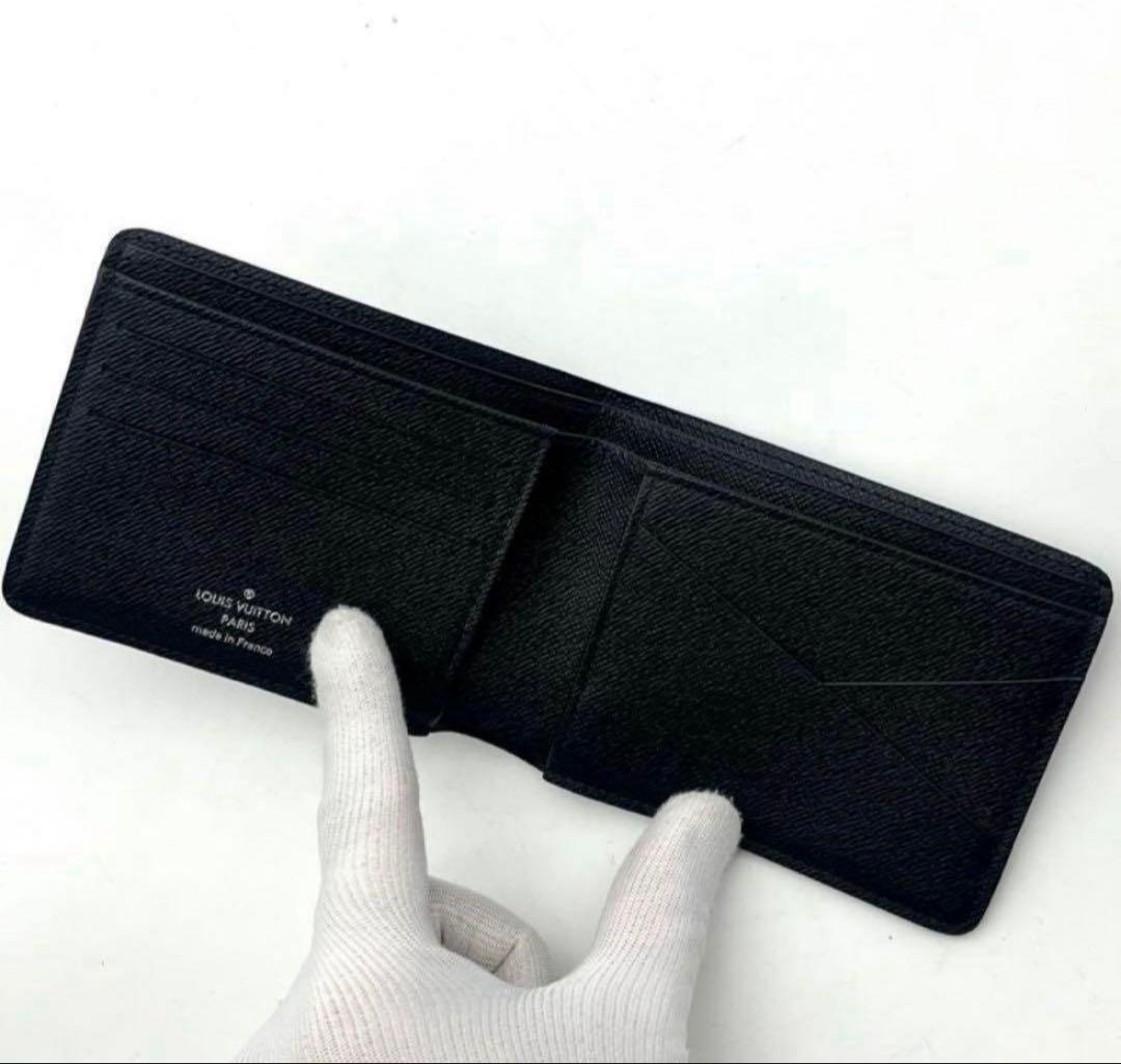 ⭐︎年内のみ！ルイヴィトン エクリプス ミュルティプル　二つ折り財布