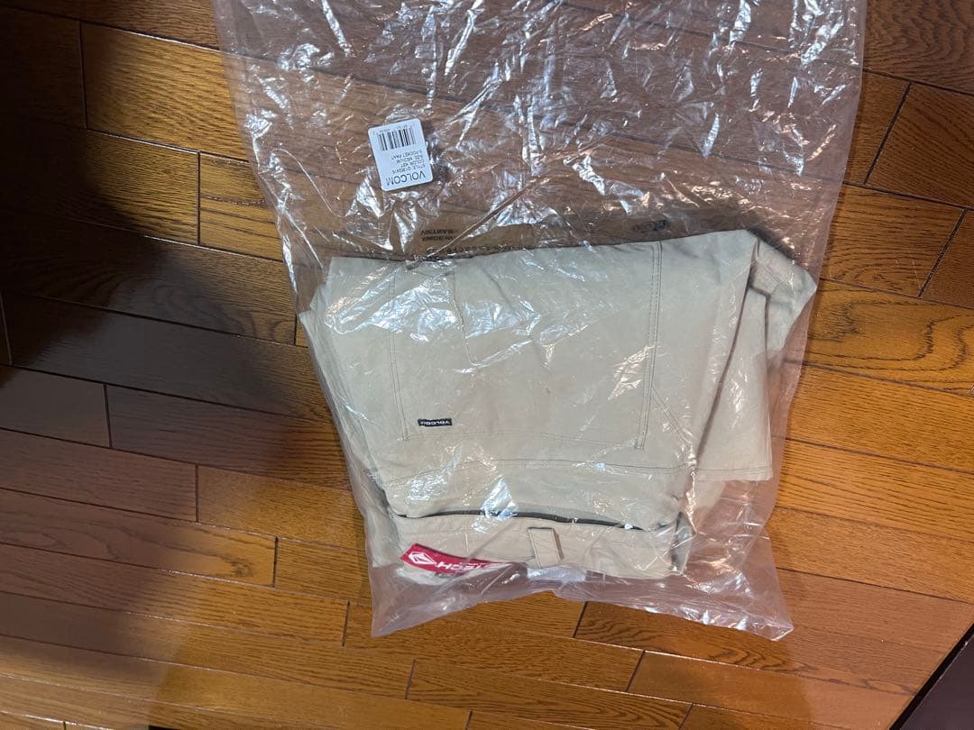 ボルコム　スノーボードパンツ　ジップテック　サイズＭ　G1352416