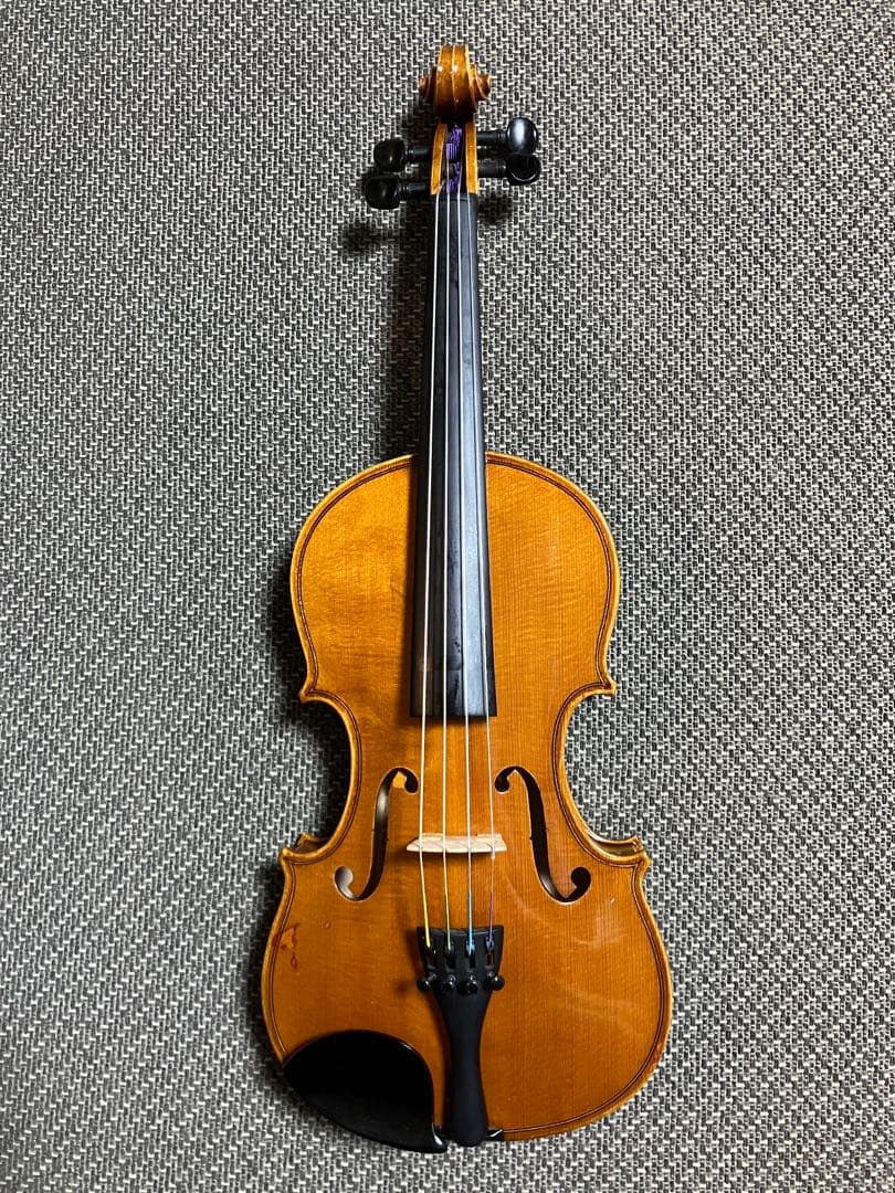 YAMAHAブラビオールV5 1/4分数バイオリン（ケース，肩当て，松脂付）