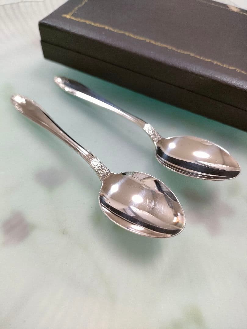 ●4943#0116　銀製950スプーン2本/昭和57年の刻印とロゴ入り0929