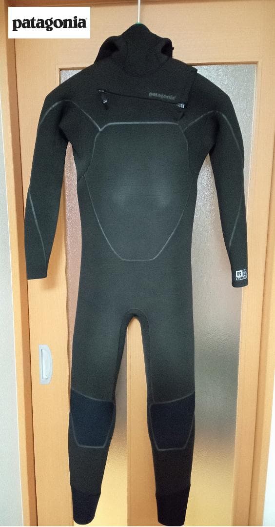 パタゴニア patagonia フルスーツ　フロントジップフード付き