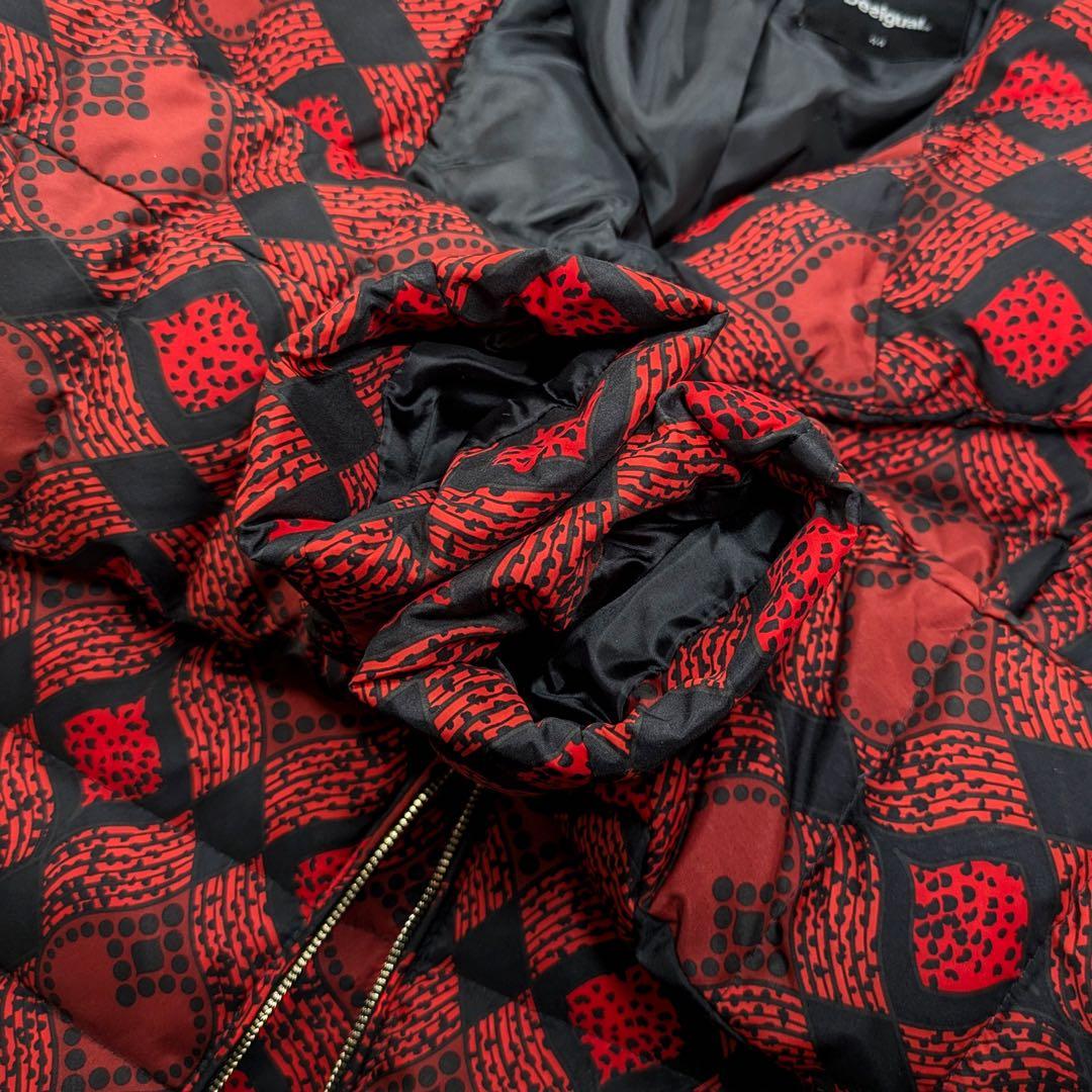 【完売品 美品】Desigual デシグアル ダウンジャケット ハート柄 総柄