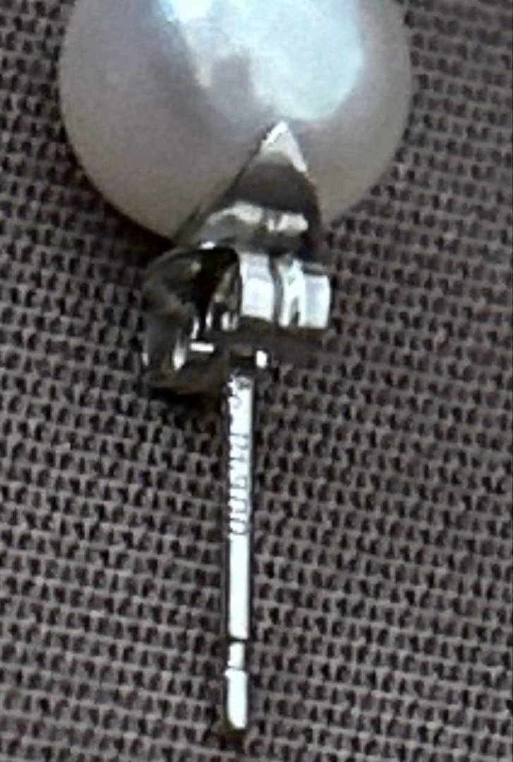 美品　ete ピアス　両耳用　24時間以内配送　匿名配送