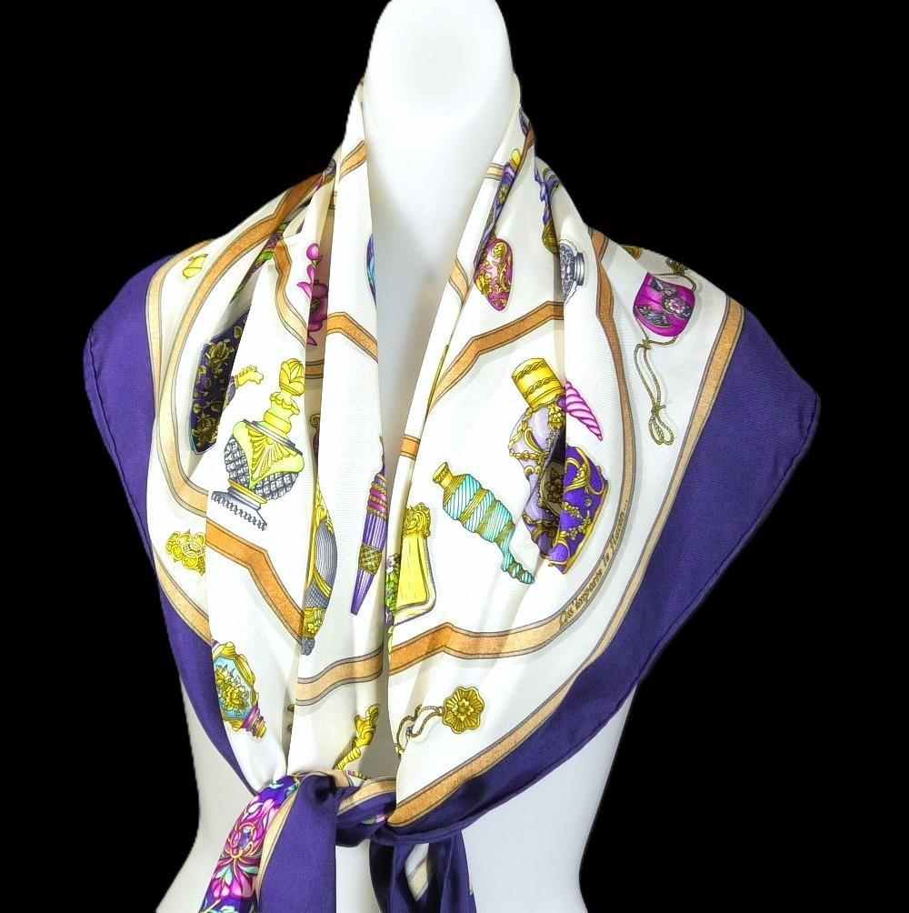 美品　HERMES エルメス　大判スカーフ　カレ90　 D535