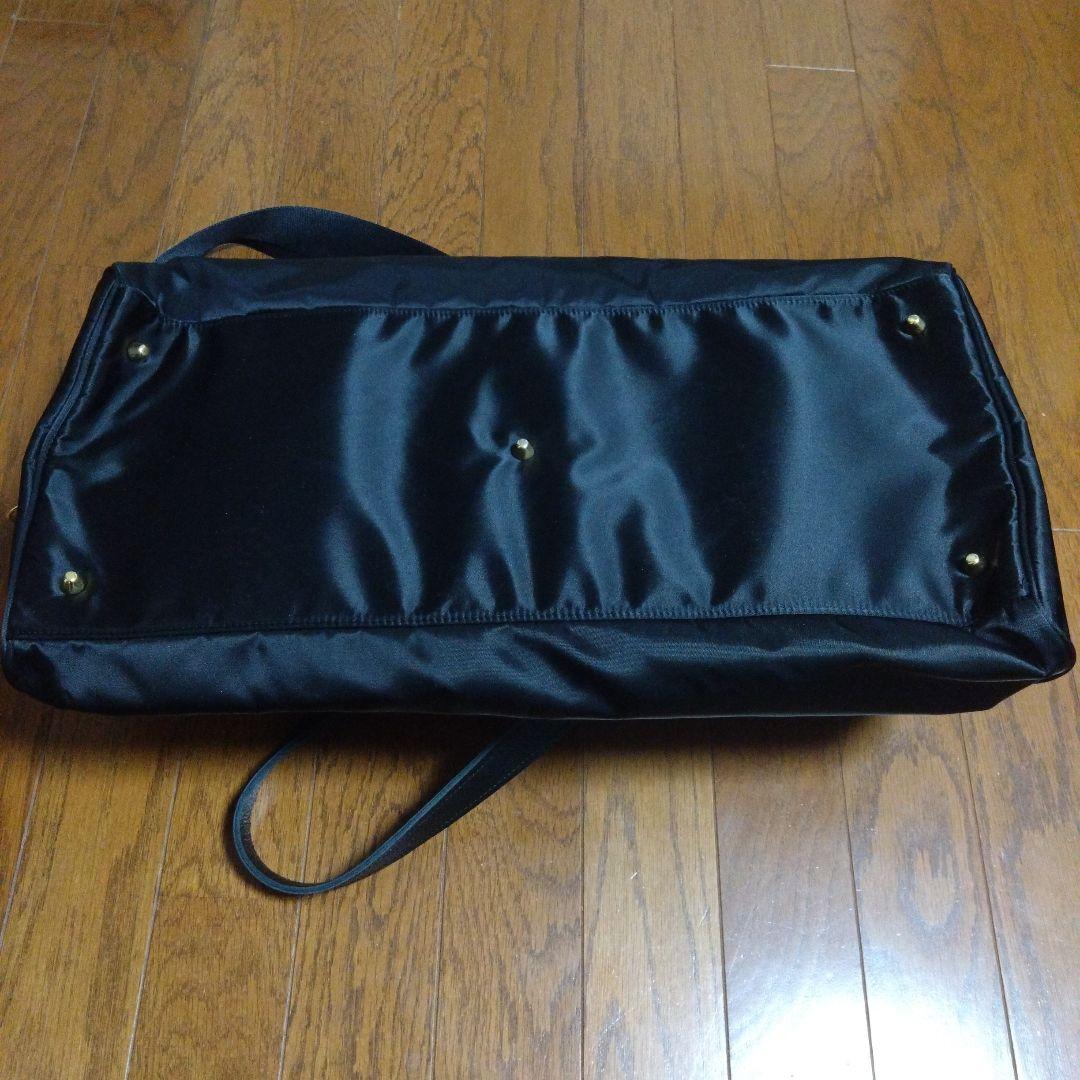 OURツヤがきれいなボストンバッグブラック