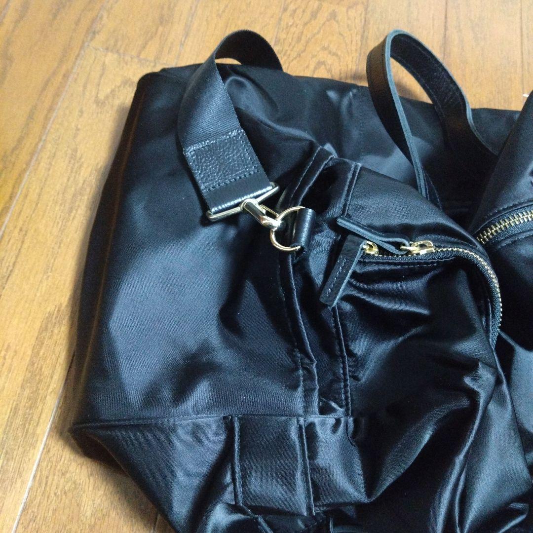 OURツヤがきれいなボストンバッグブラック