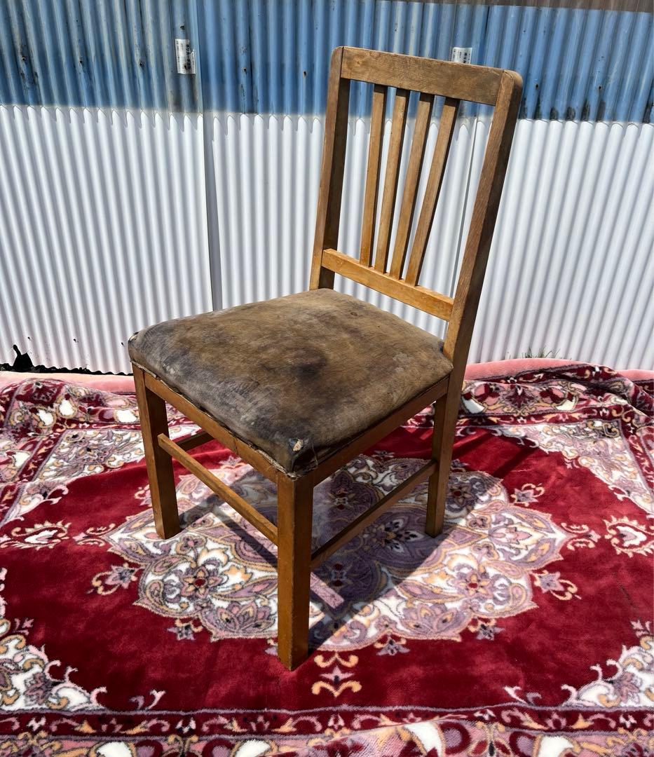 【アンティーク】古い木製の椅子 リベット打ち ダイニングチェア 昭和レトロ