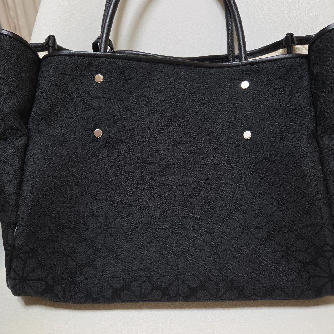 【週末限定価格】　ケイトスペード　スペード フラワー トートバッグ