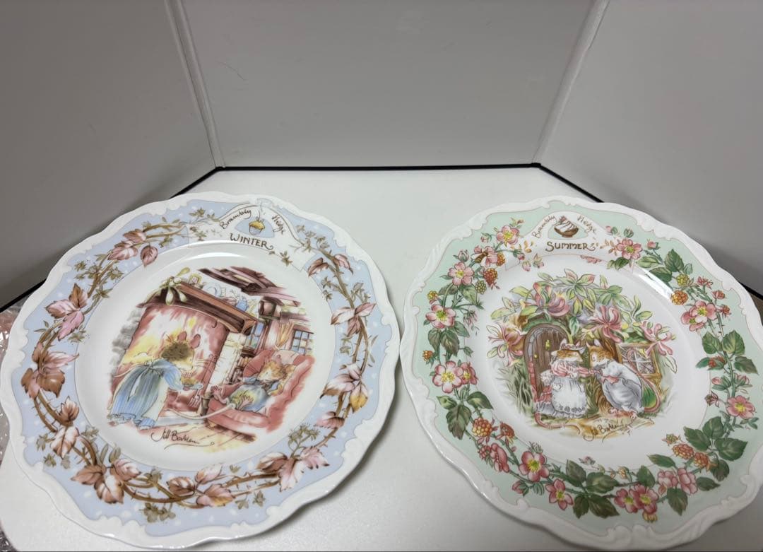 新品　ロイヤルドルトン　ブランブリーヘッジ　プレート4枚セット春夏秋冬シリーズ