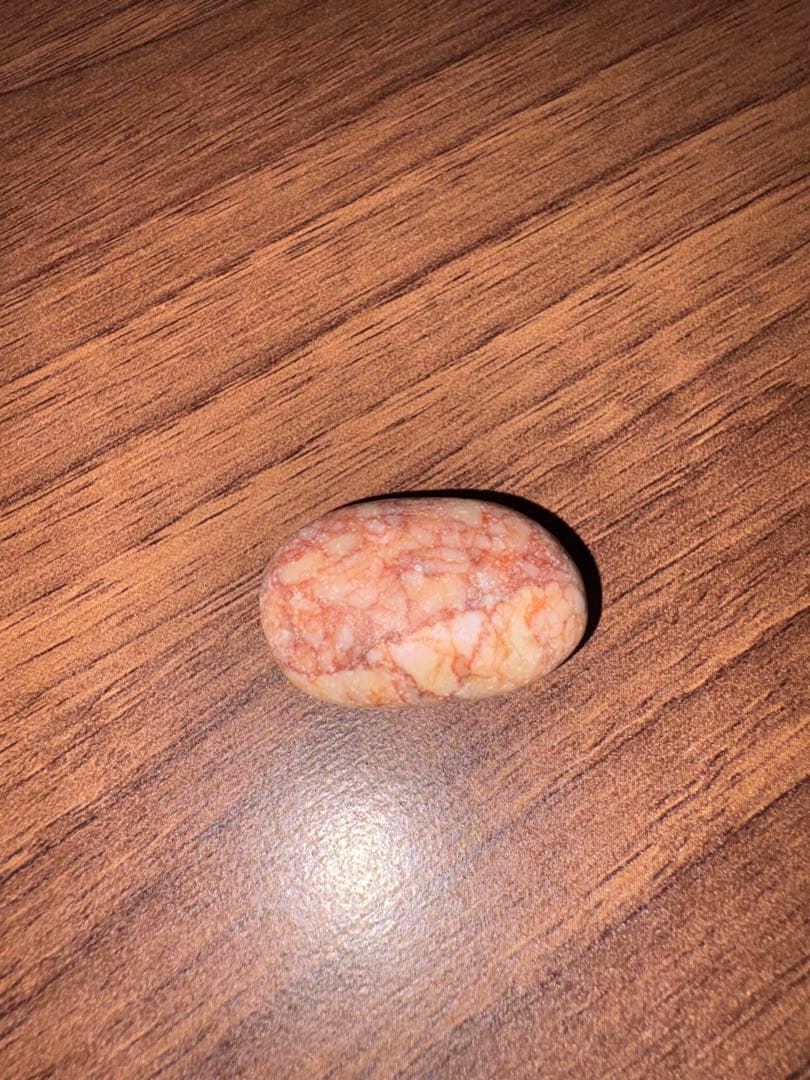 【自慢】桜瑪瑙？　クロアチア・ドブロヴニクの海岸で拾ってきた石