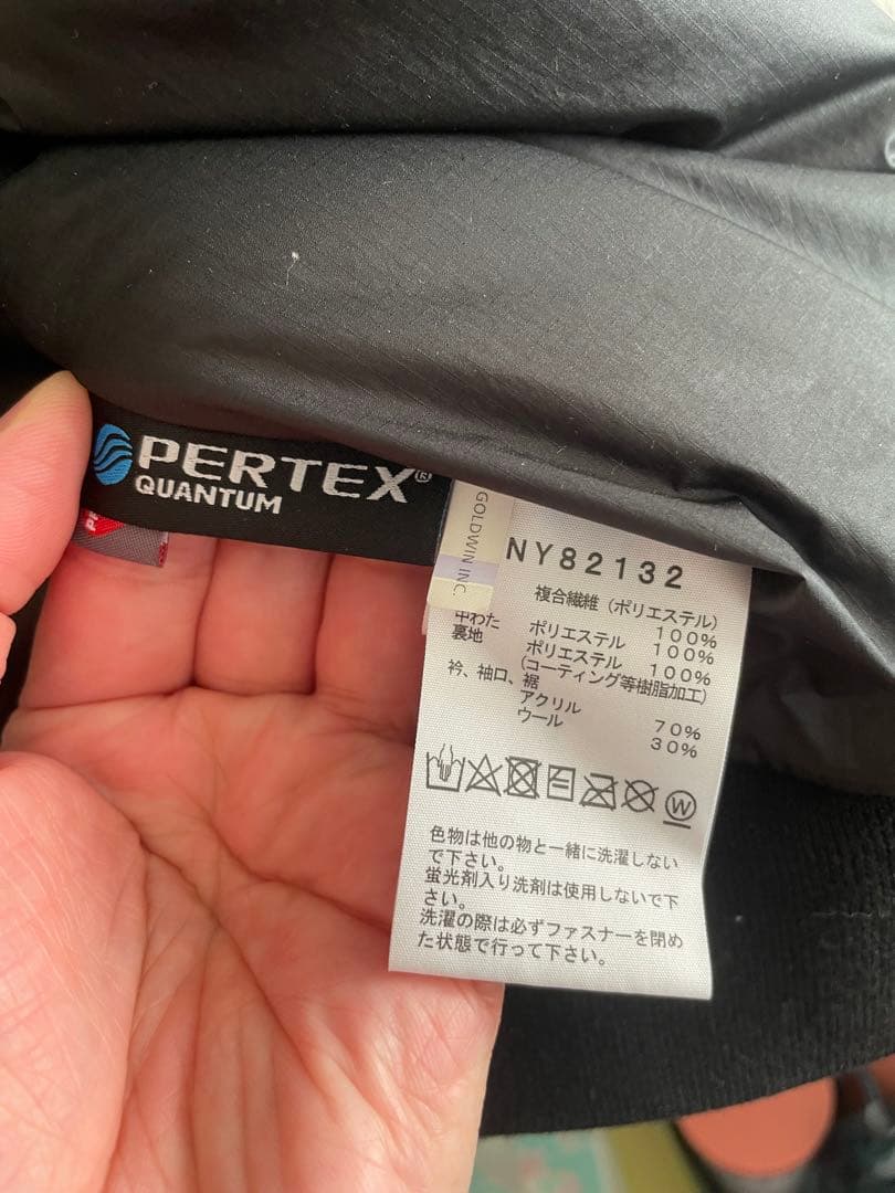 THE NORTH FACE インサレーション ボンバージャケット