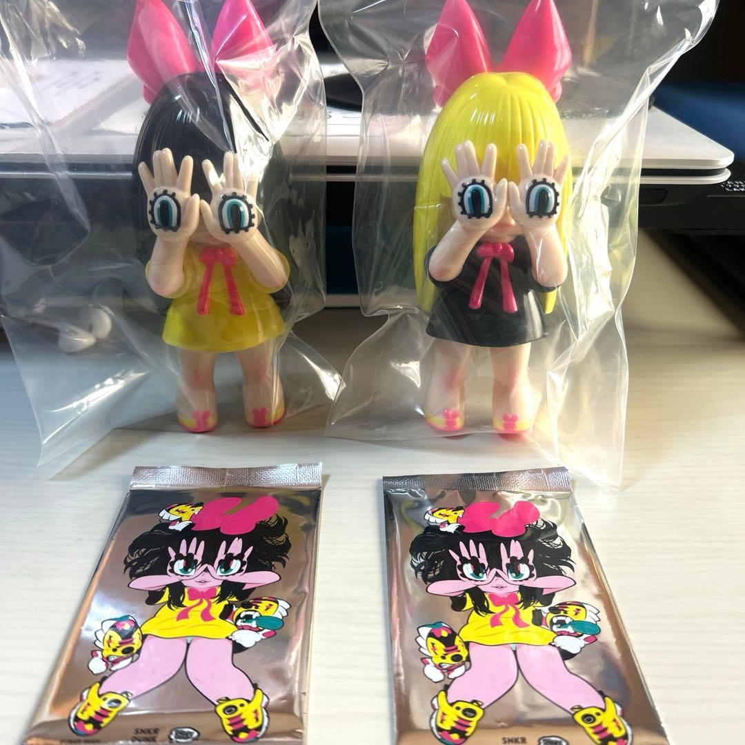 Reebok × grape brain にぎるちゃん 2体＆カード ソフビ