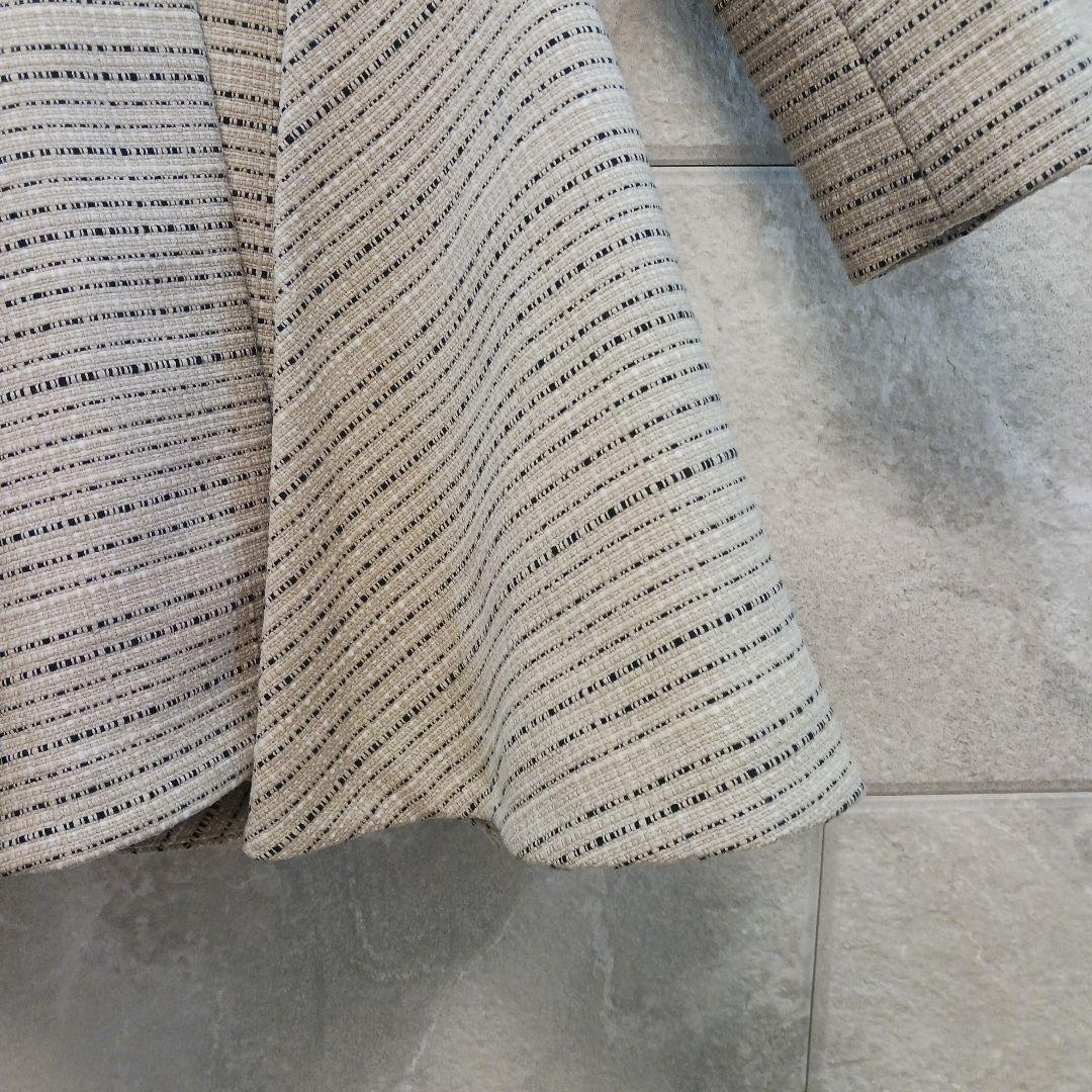 【未使用に近い】クリスチャンディオール ベージュペプラムコート 140