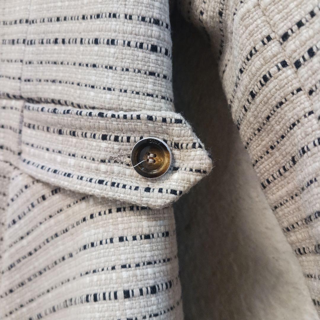 【未使用に近い】クリスチャンディオール ベージュペプラムコート 140