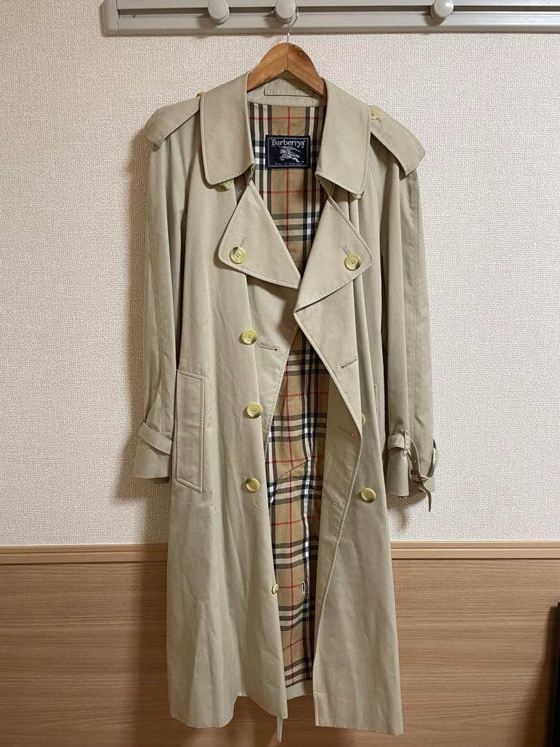 の*り様 Burberry トレンチコート