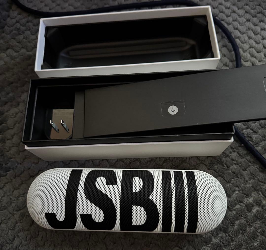 JSB beatspill+ ホワイト