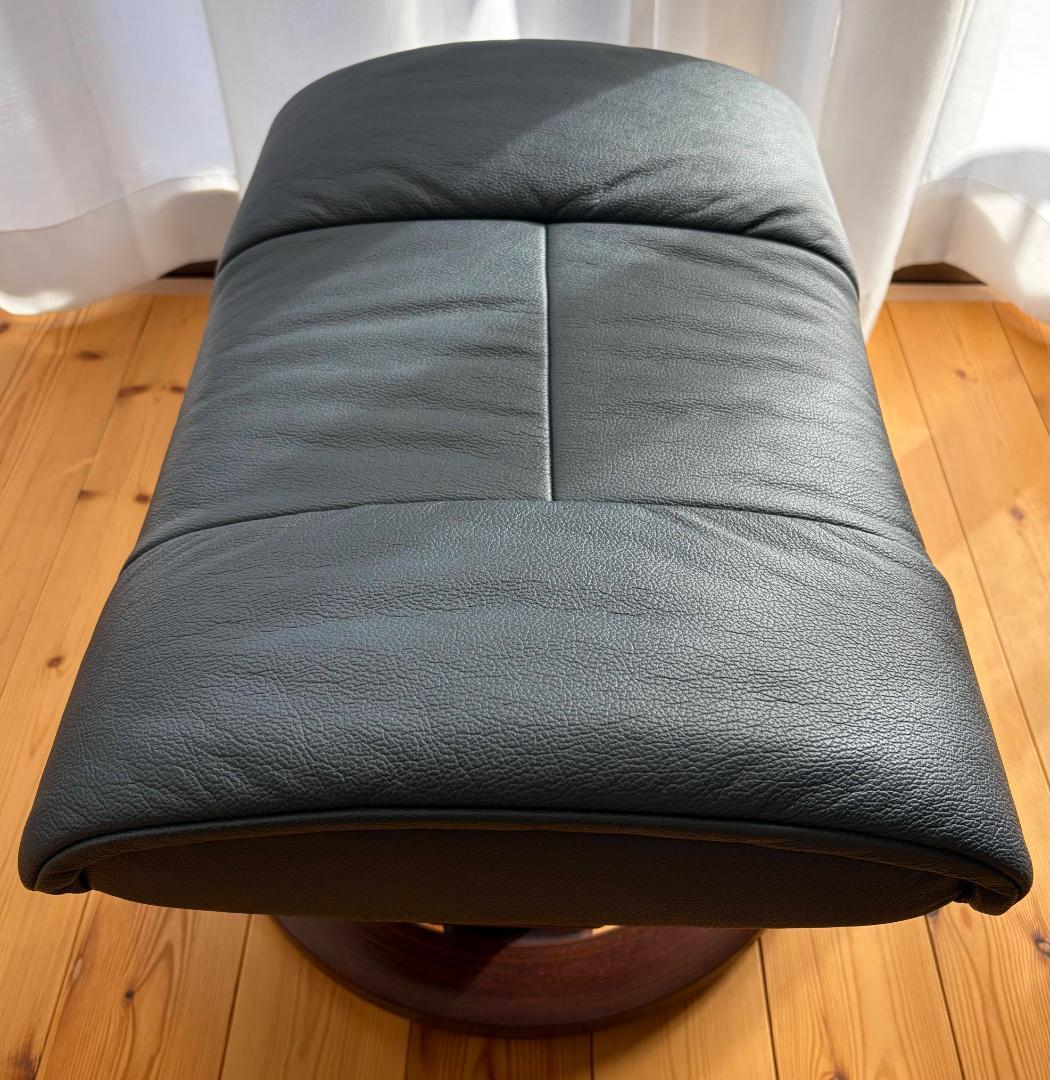 セット価格11万円　単品不可　ストレスレスチェアメイフェアＭとセットのオットマン