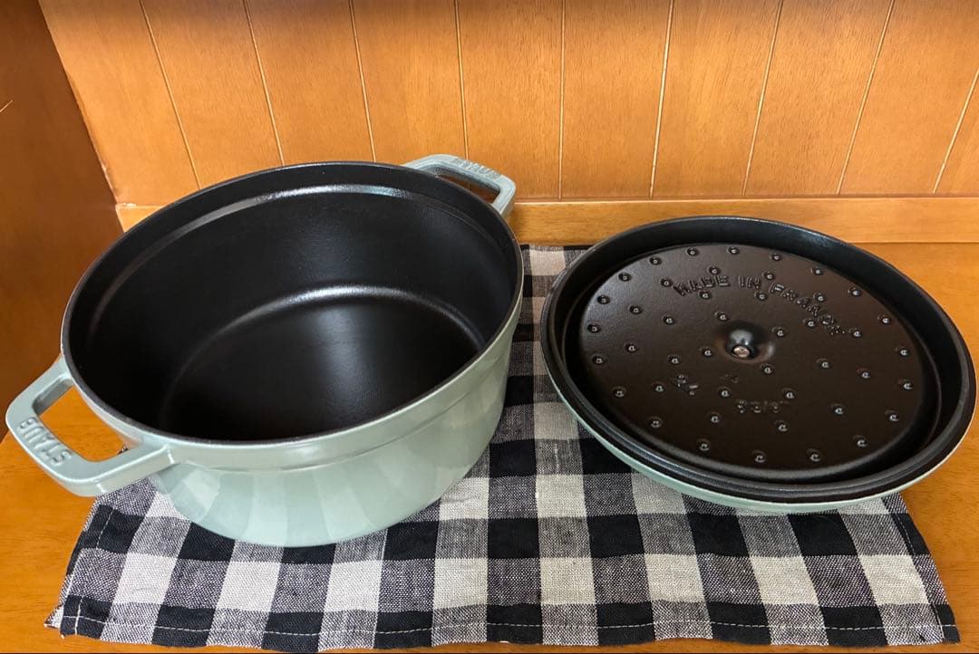 ストウブ ピコ・ココット 24 CM, ラウンド, ユーカリ