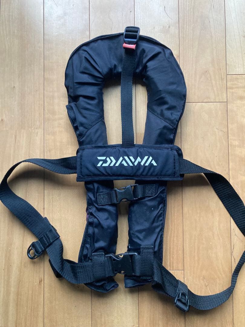 ダイワDF-2021自動膨張式ライフジャケット 桜マーク有りタイプA