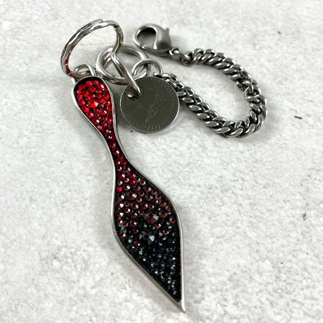 【極美品】クリスチャンルブタン キーリング レッドソール ロゴ金具 赤