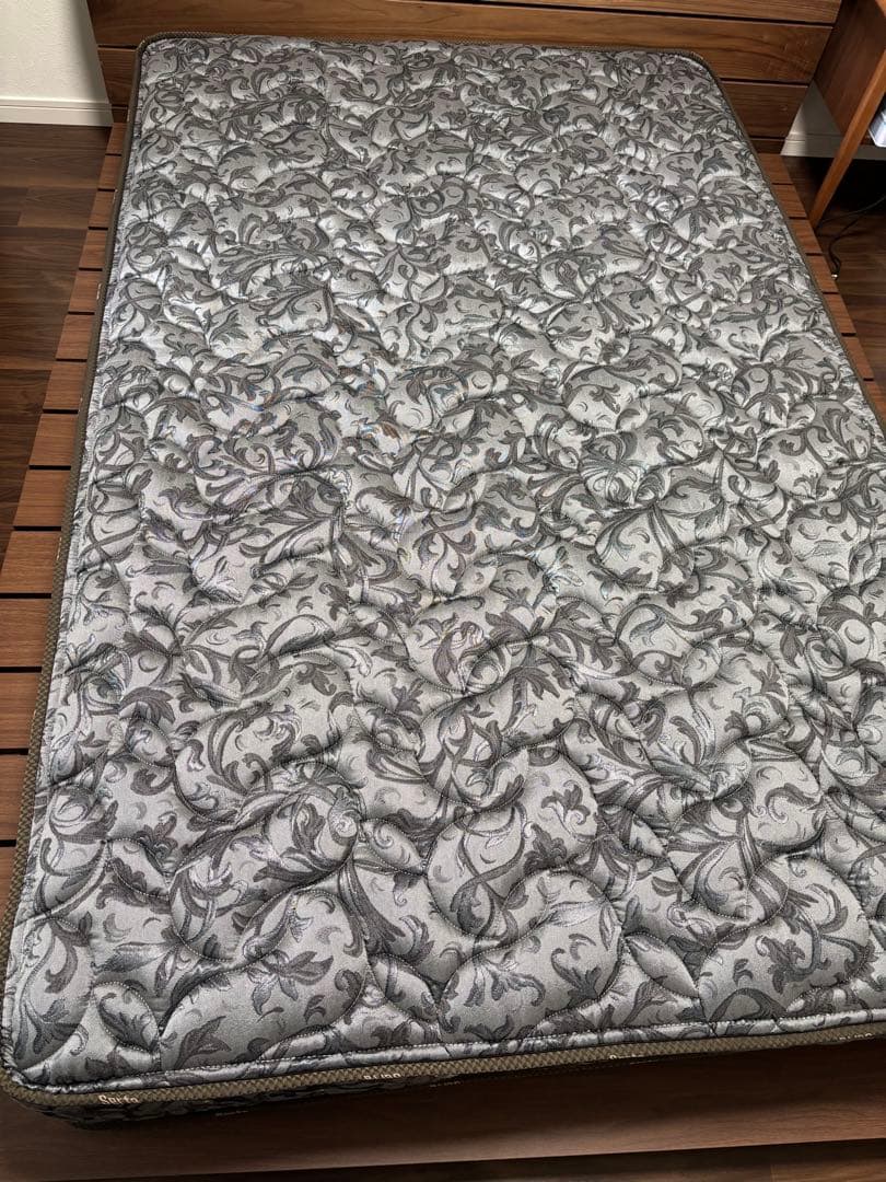 Serta ペディック68 セミダブル　マットレス