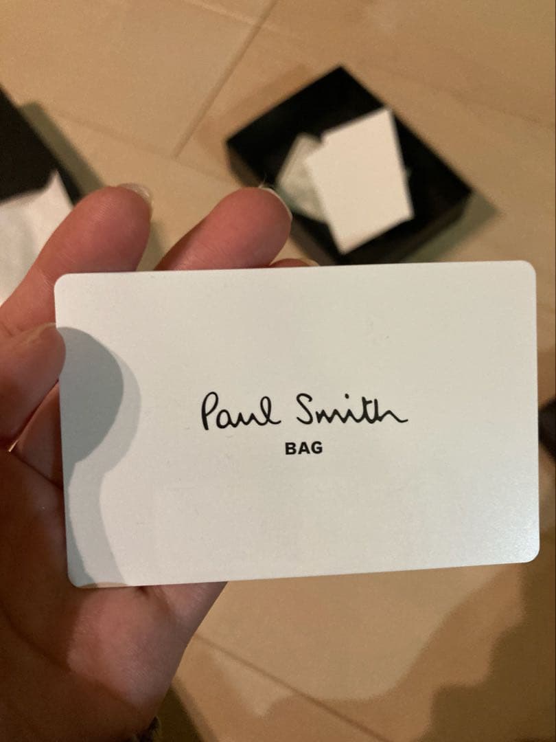 牛革　二つ折り財布　ポールスミス