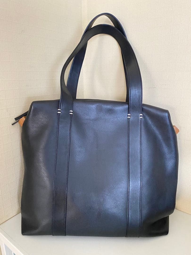 ユルク(yuruku) 本革　トートバッグ　黒　A4サイズ