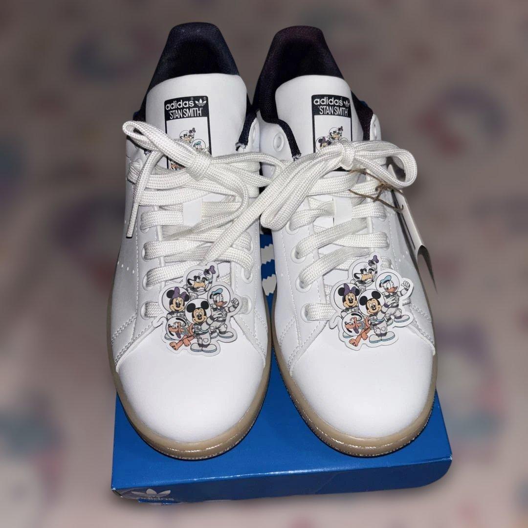 adidas Originals ミッキー＆フレンズコレクション スーパースター