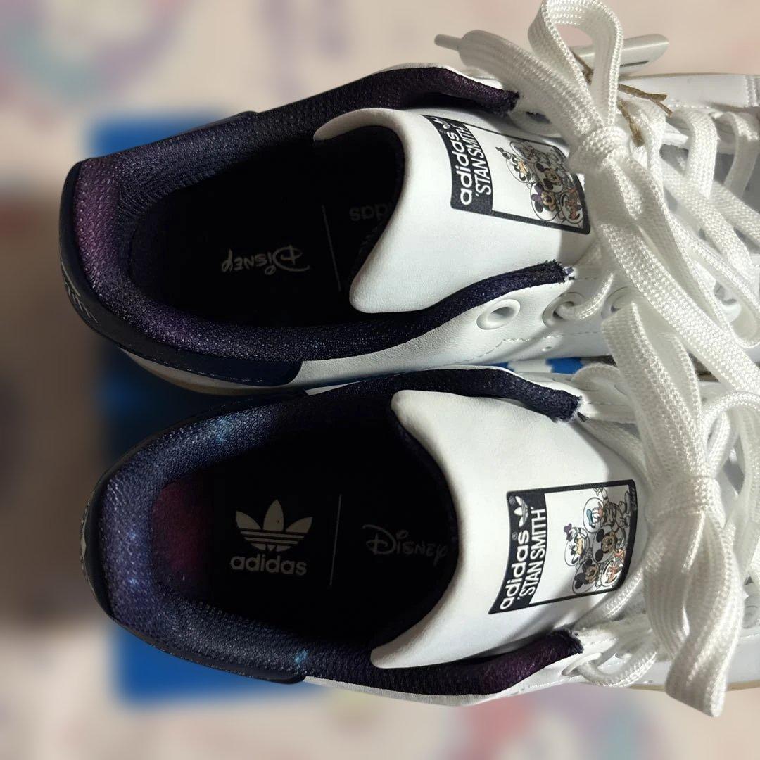 adidas Originals ミッキー＆フレンズコレクション スーパースター