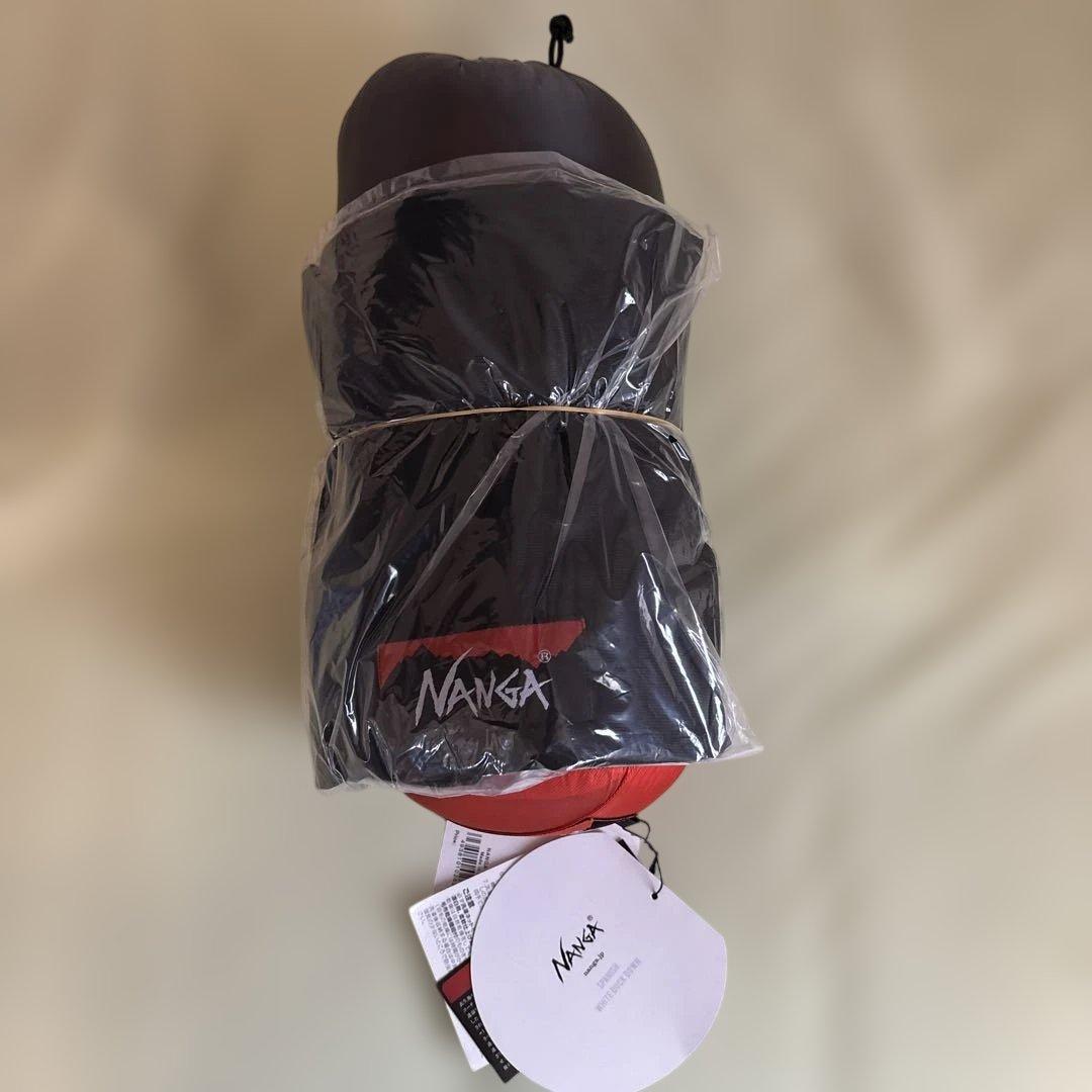 寝袋　シュラフ　AURORA light 450DX 赤