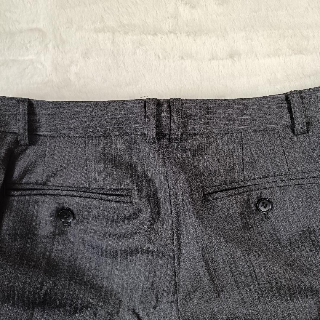 未使用級☆23区 パンツスーツ セットアップダークグレー ストライプ サイズ44