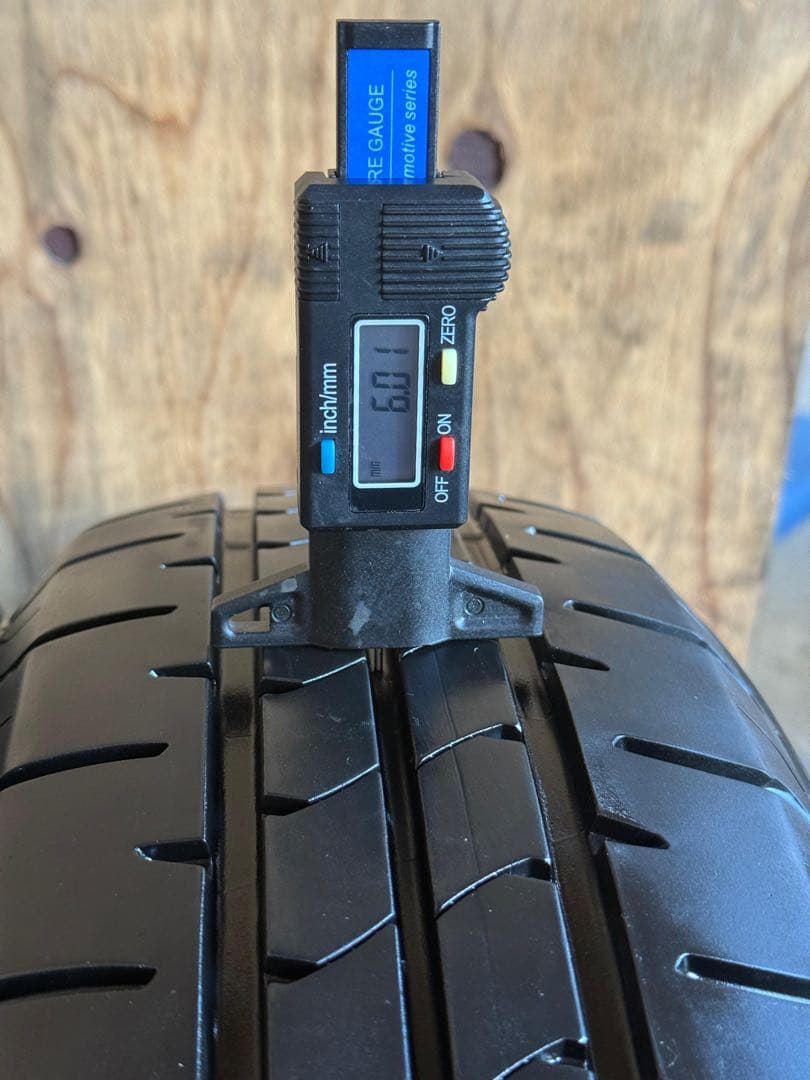 タイヤ・ホイール (550)175/65R15 BRIDGESTONE NEWNO