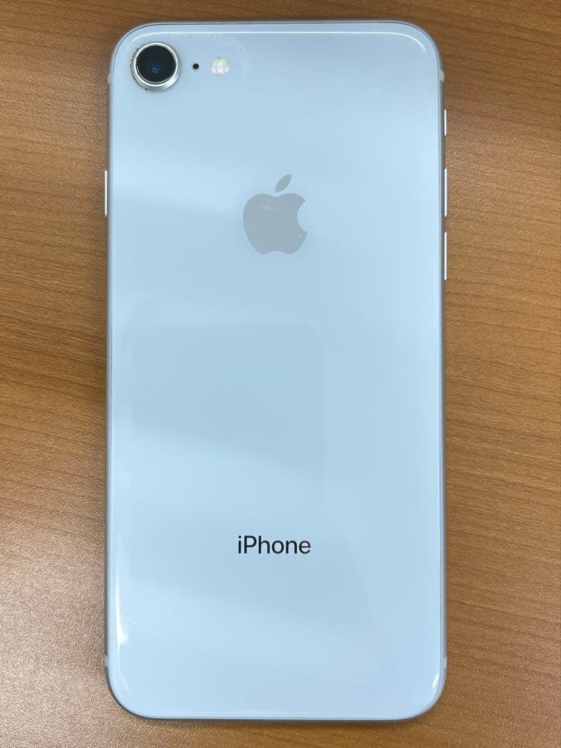お*り様 動作確認済み iPhone 8 64GB ID L9037