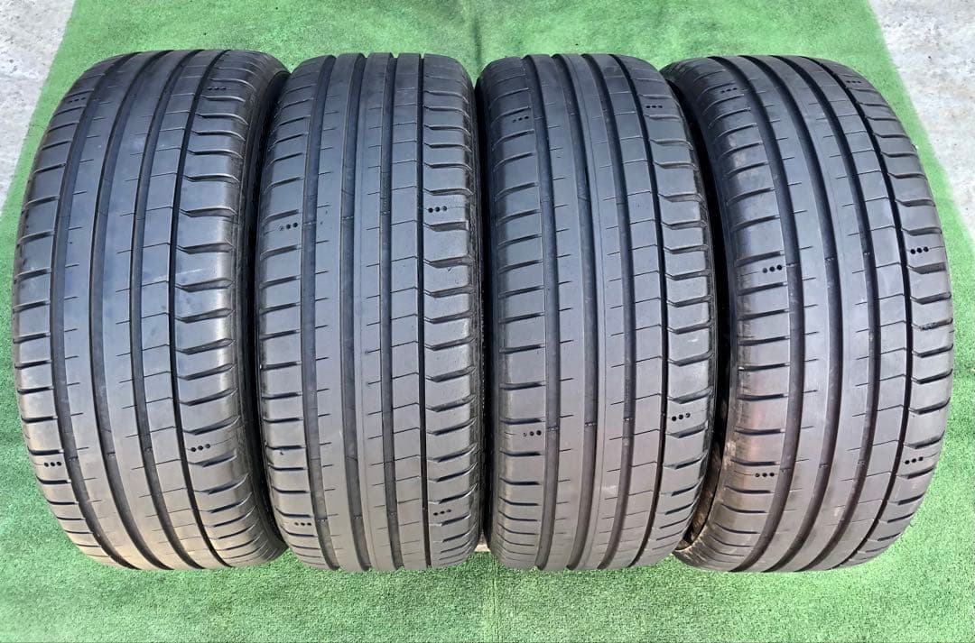 225/45 R18 MICHELIN PILOT SPORT 5ラジアルタイヤ