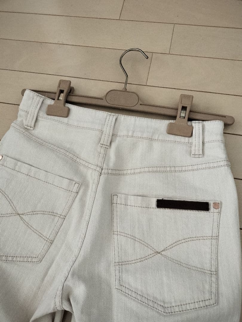 BRUNELLO CUCINELLI☆モニーレ付きデニムパンツ最終お値下げ‼️