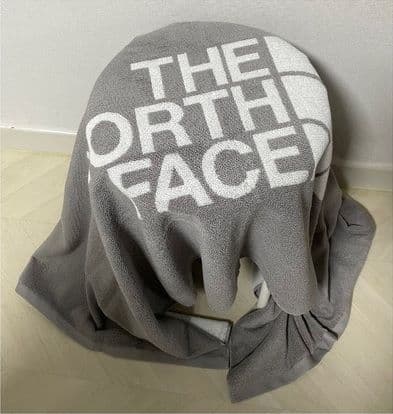 セール新品★THE NORTH FACE（ザ・ノースフェイス）大判タオル（3色）