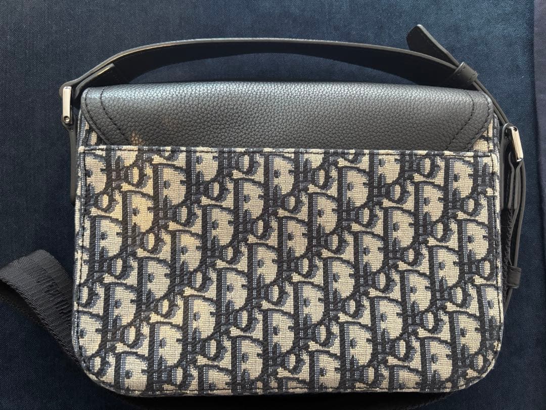 DIOR メンズ　サドル フラップ付き メッセンジャー バッグ　スモール