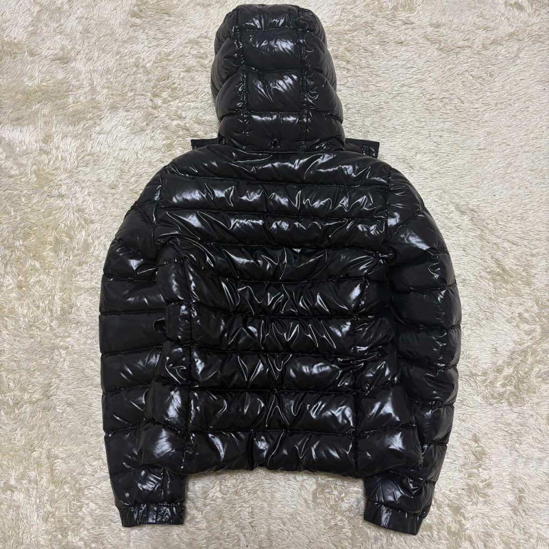 モンクレール BADY　バディ ダウンジャケット　黒　ブラック　光沢 フード　0