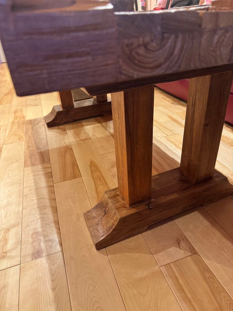 Y (訳あり) ダイニングテーブル ♥︎︎お好きな方如何でしょうか?♥︎︎