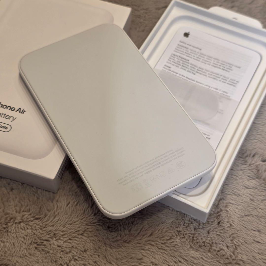 Apple 純正 iPhone Air MagSafeバッテリー